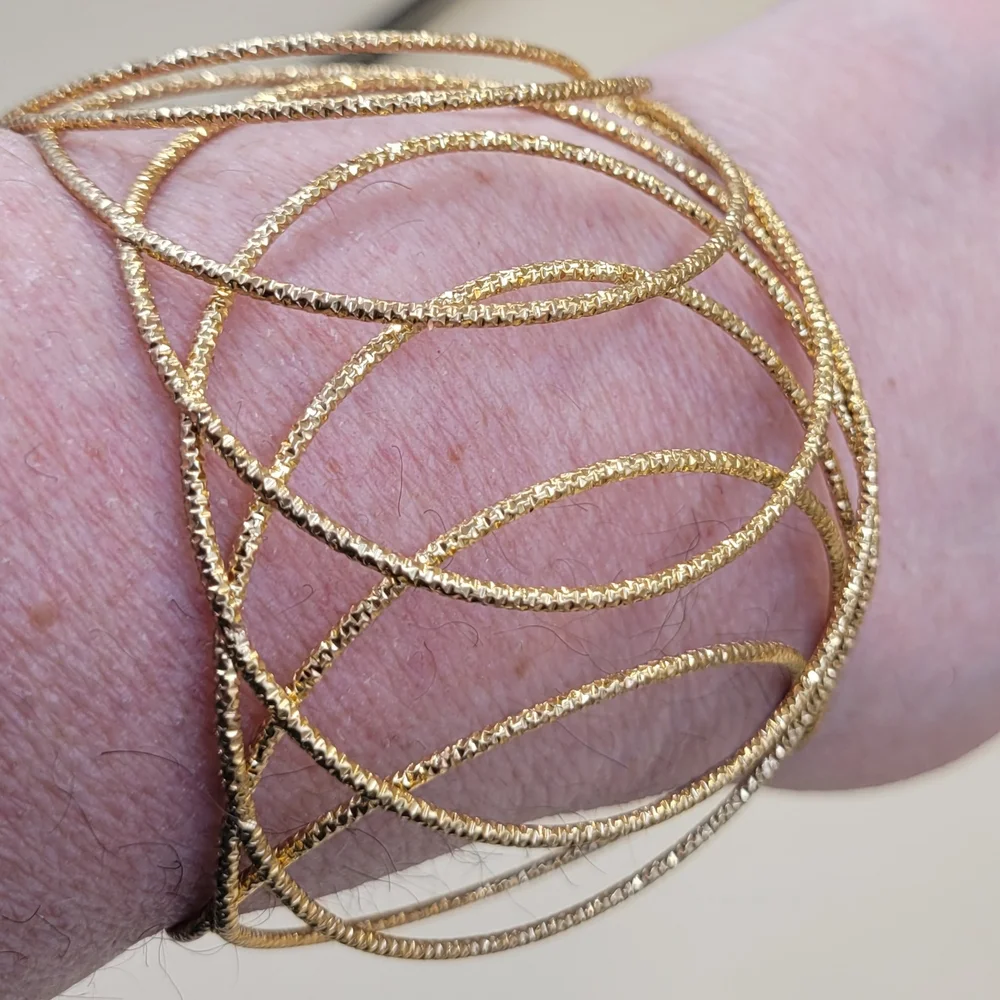 Elegant‎ Gold Cuff Bracelet